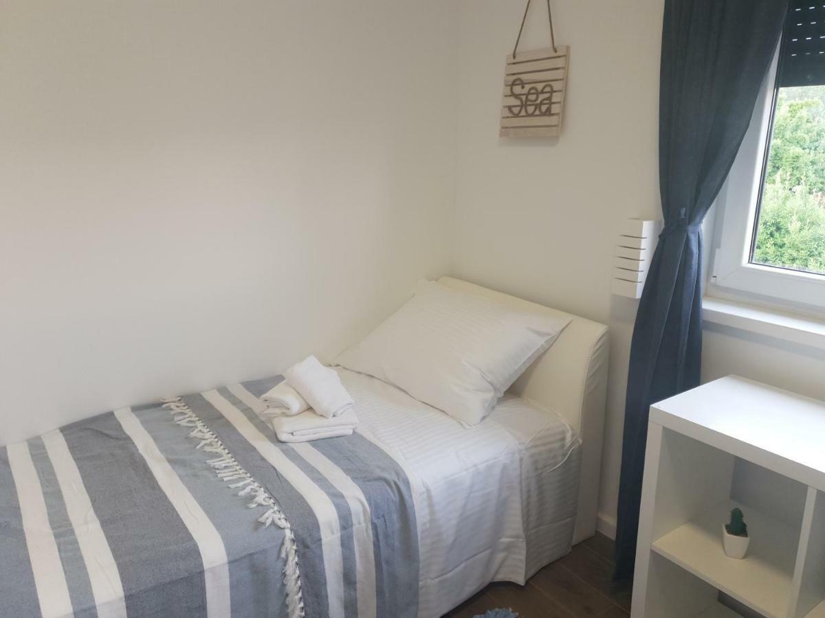 Black&White 2 Apartment Krk Island ภายนอก รูปภาพ
